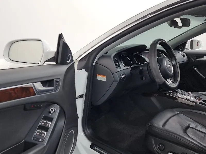 Audi A5 2.0 TDI Quattro, снимка 10 - Автомобили и джипове - 54551501