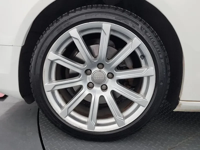 Audi A5 2.0 TDI Quattro, снимка 5 - Автомобили и джипове - 54551501