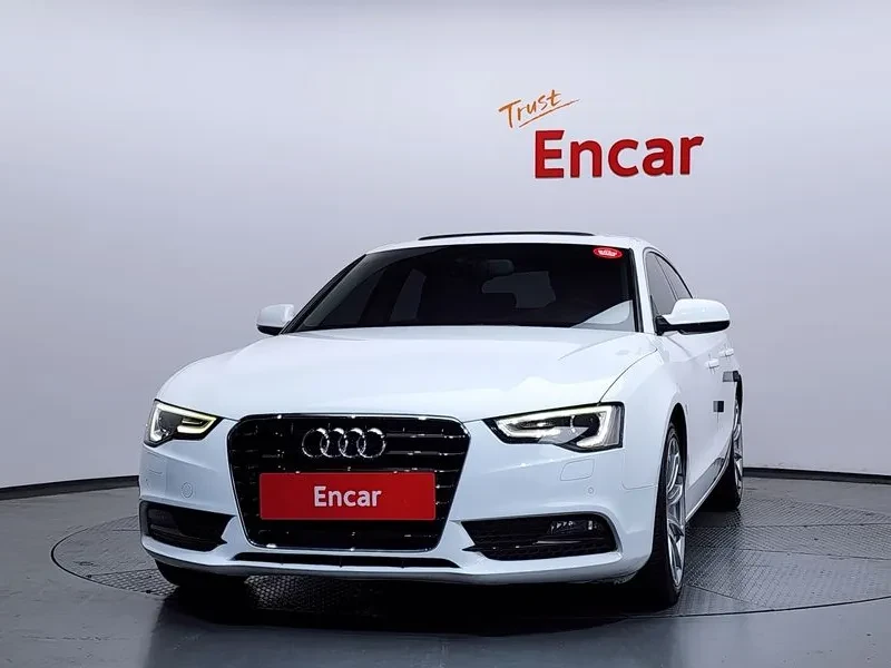 Audi A5 2.0 TDI Quattro, снимка 3 - Автомобили и джипове - 54551501