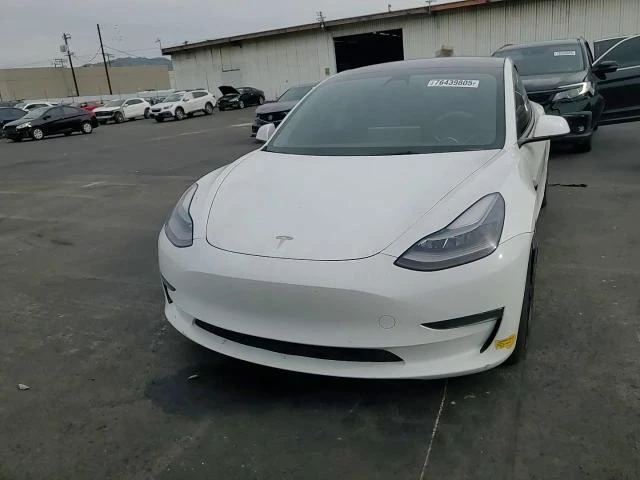 Tesla Model 3, снимка 13 - Автомобили и джипове - 54647789