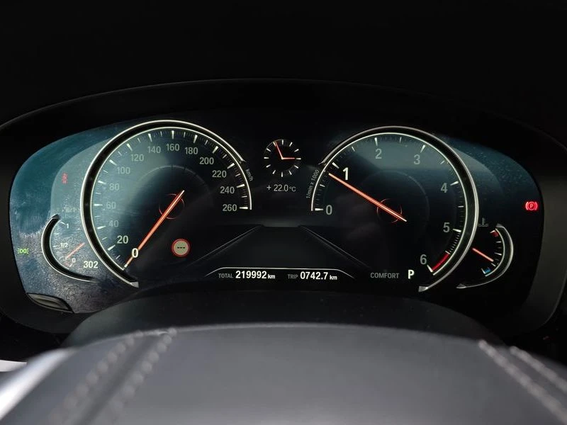 BMW 520 520d xDrive M Sport Package Plus| 190�.�. | Mobile.bg � ����������� 8