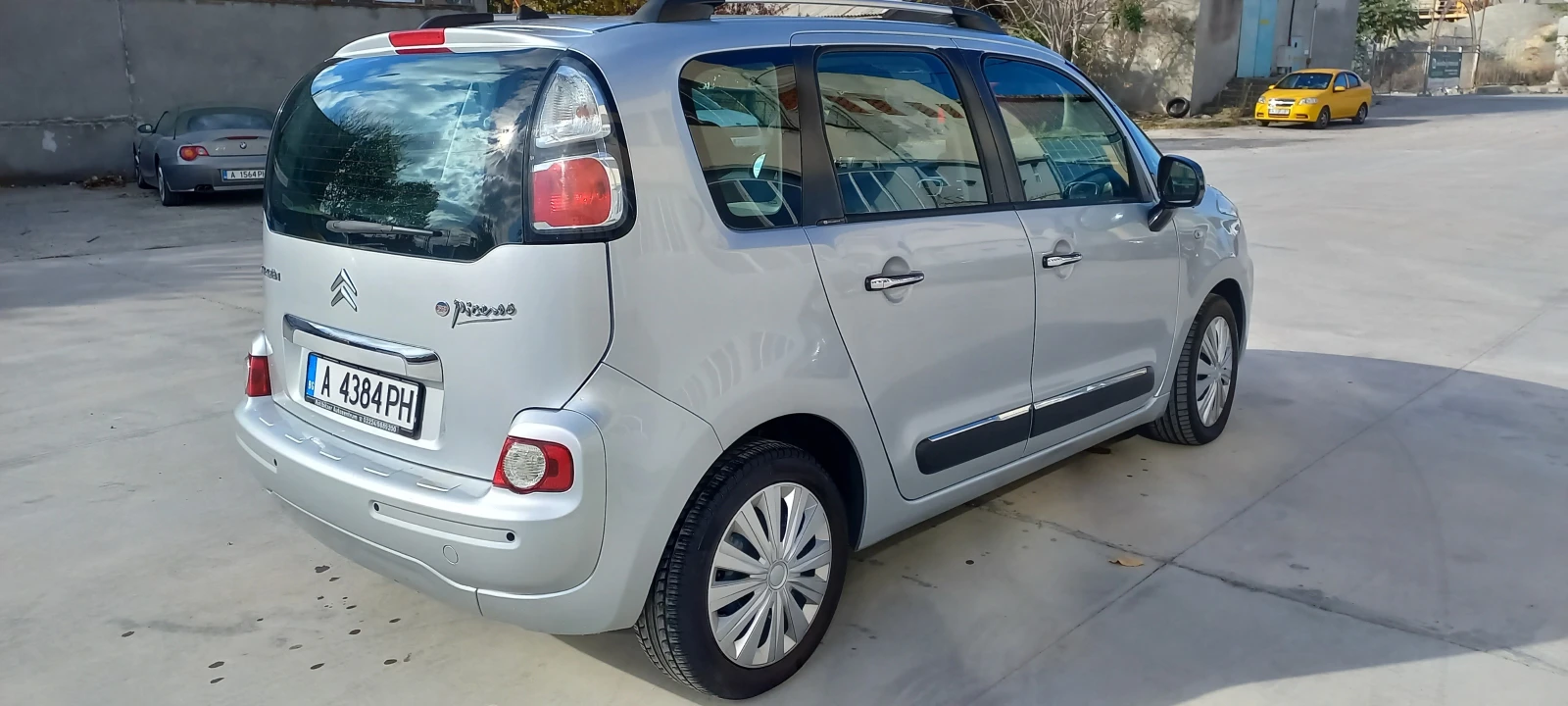 Citroen C3 Picasso 2010г - изображение 3