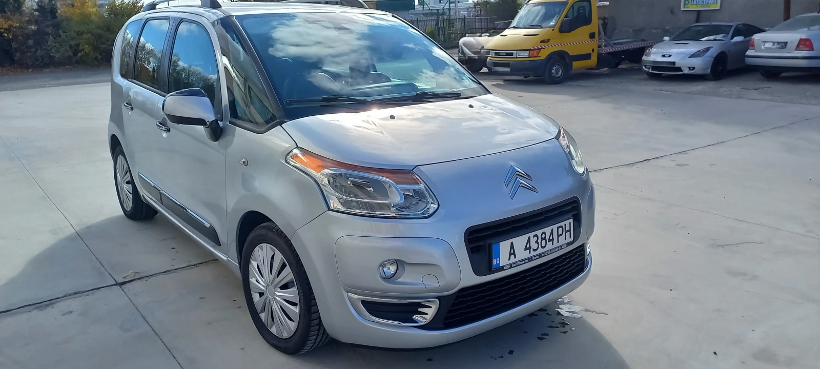 Citroen C3 Picasso 2010г - изображение 2