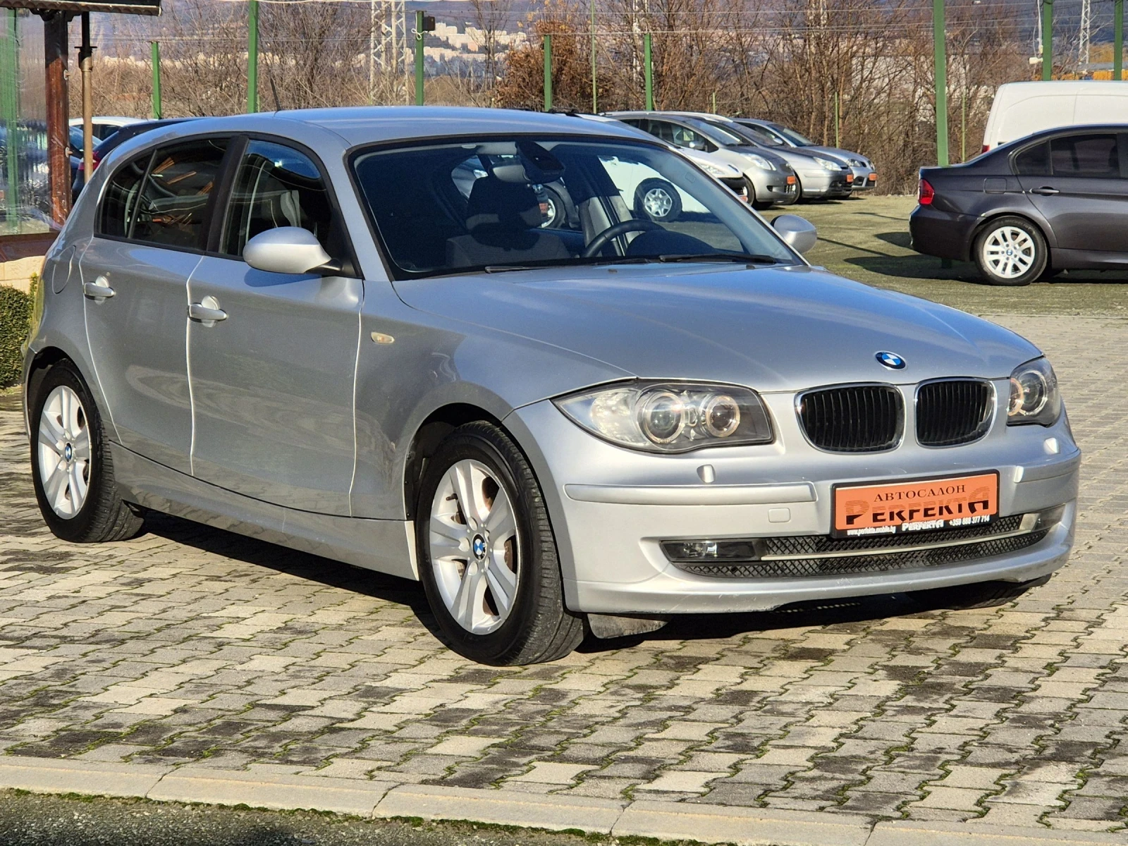 BMW 118 2.0d 143к.с. - изображение 5