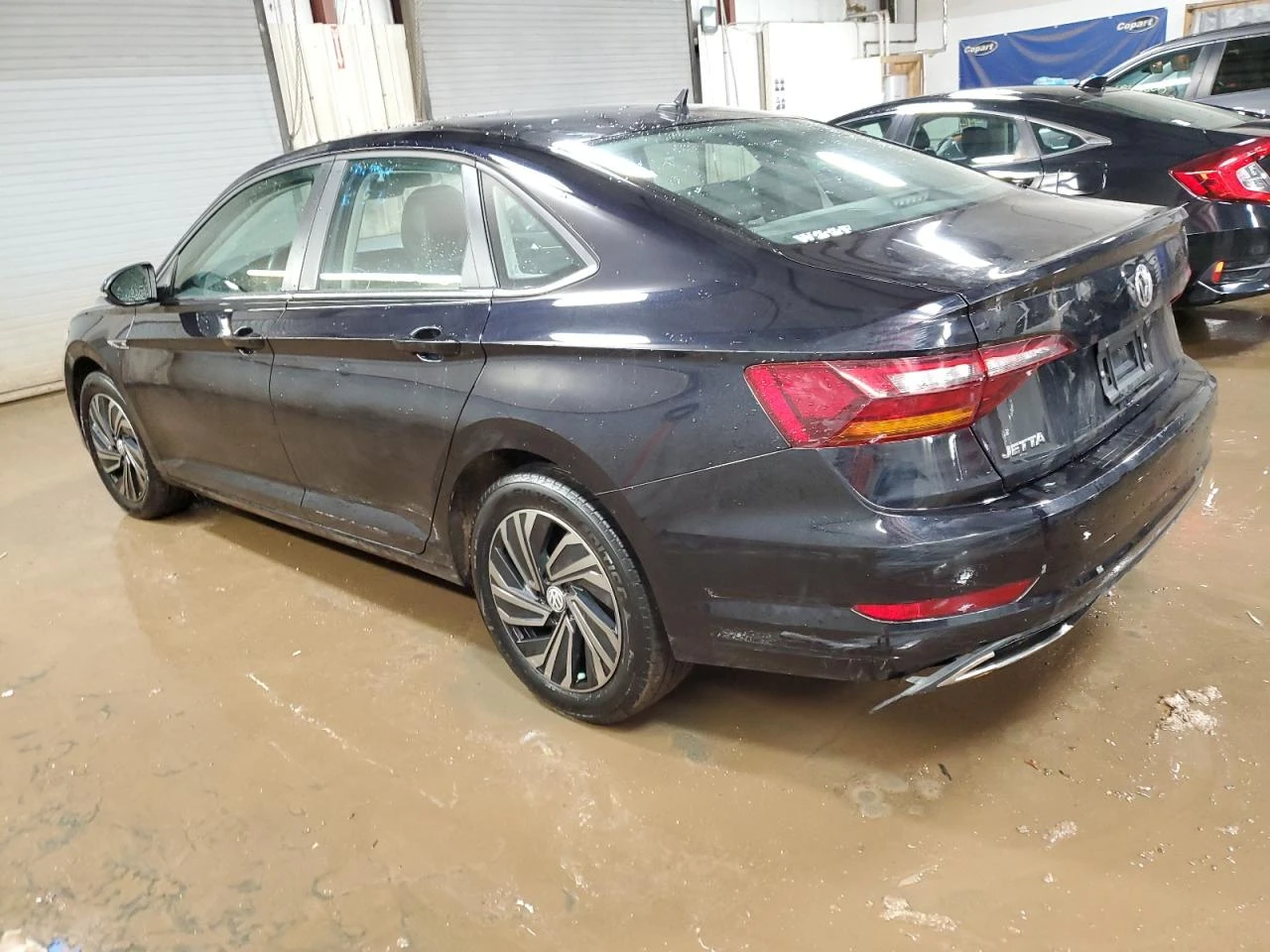 VW Jetta 1.4T * LED * КОЖА * ДИСТРОНИК * ДИГ ТАБЛО * ЛИЗИНГ - изображение 6