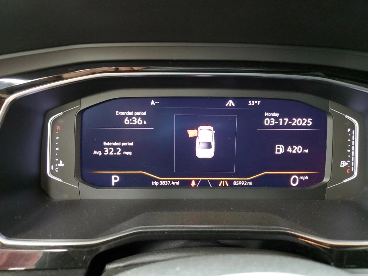 VW Jetta 1.4T * LED * КОЖА * ДИСТРОНИК * ДИГ ТАБЛО * ЛИЗИНГ - изображение 10