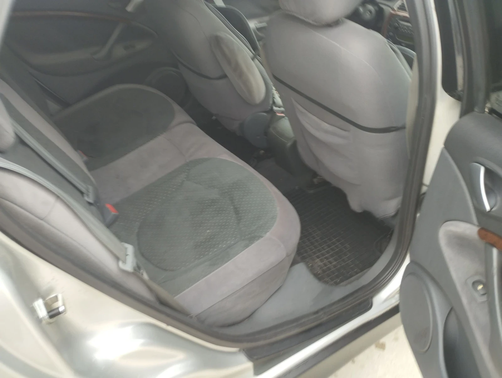 Citroen C5 2.2 - изображение 5
