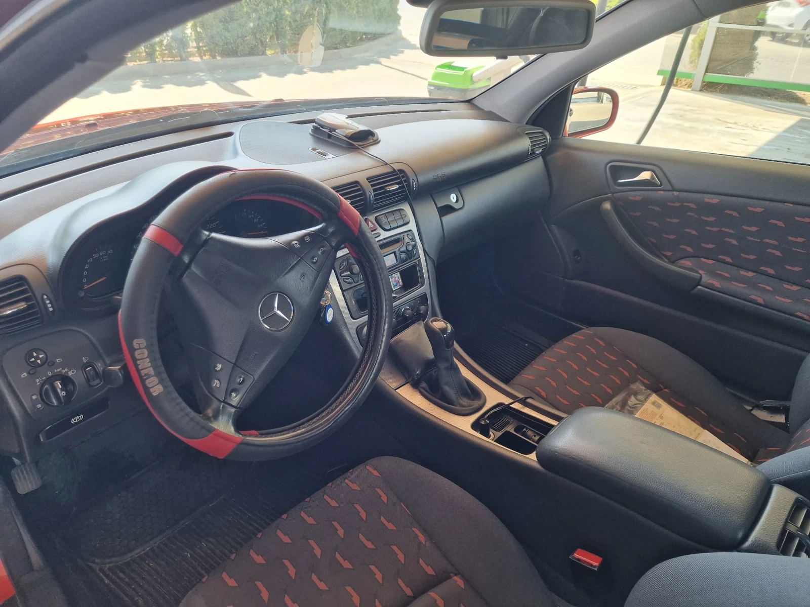 Mercedes-Benz C 180 | Mobile.bg   11