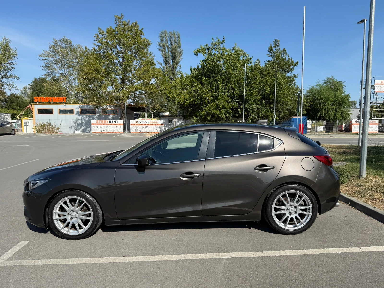 Mazda 3  - изображение 3