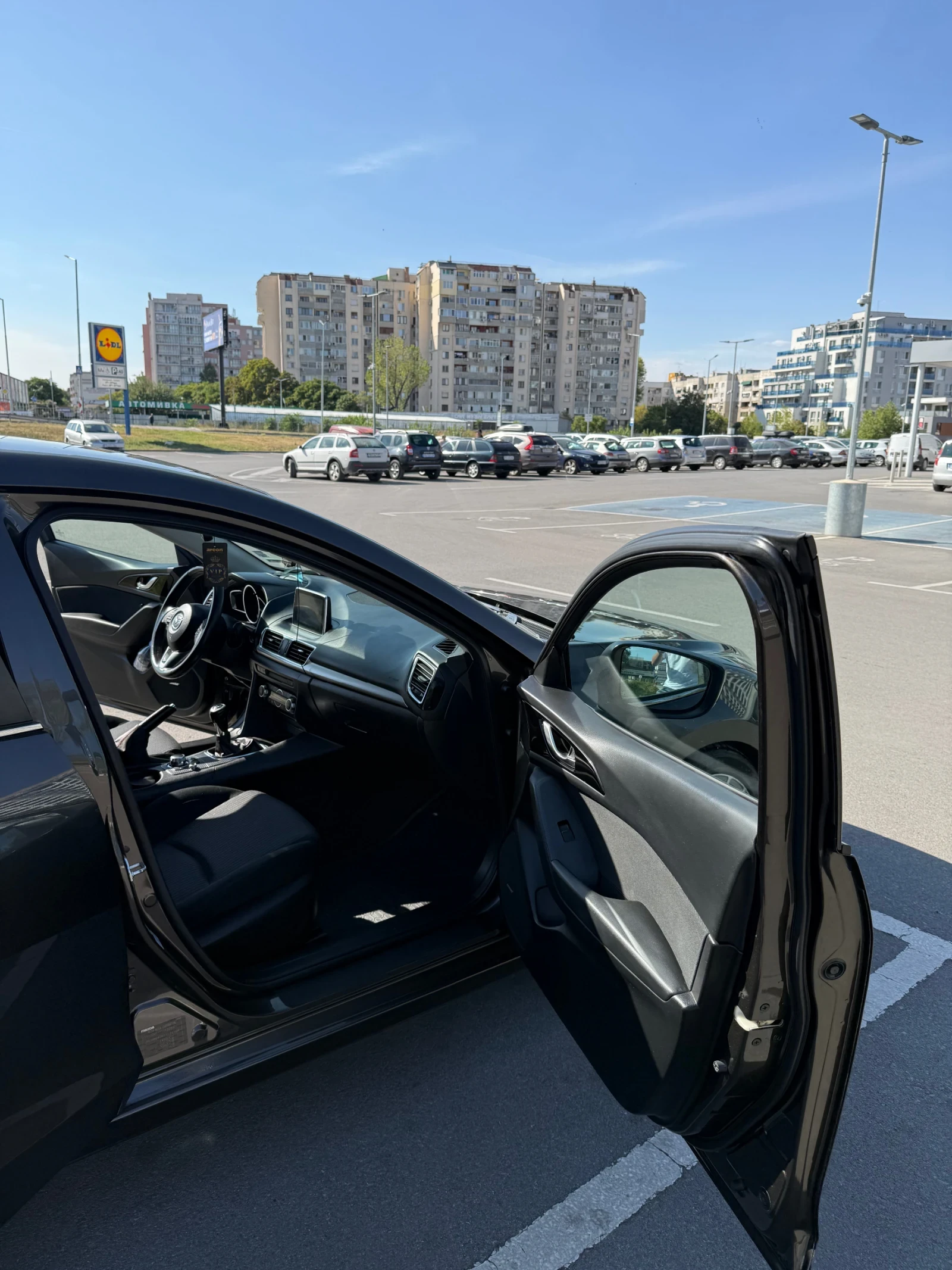 Mazda 3  - изображение 9