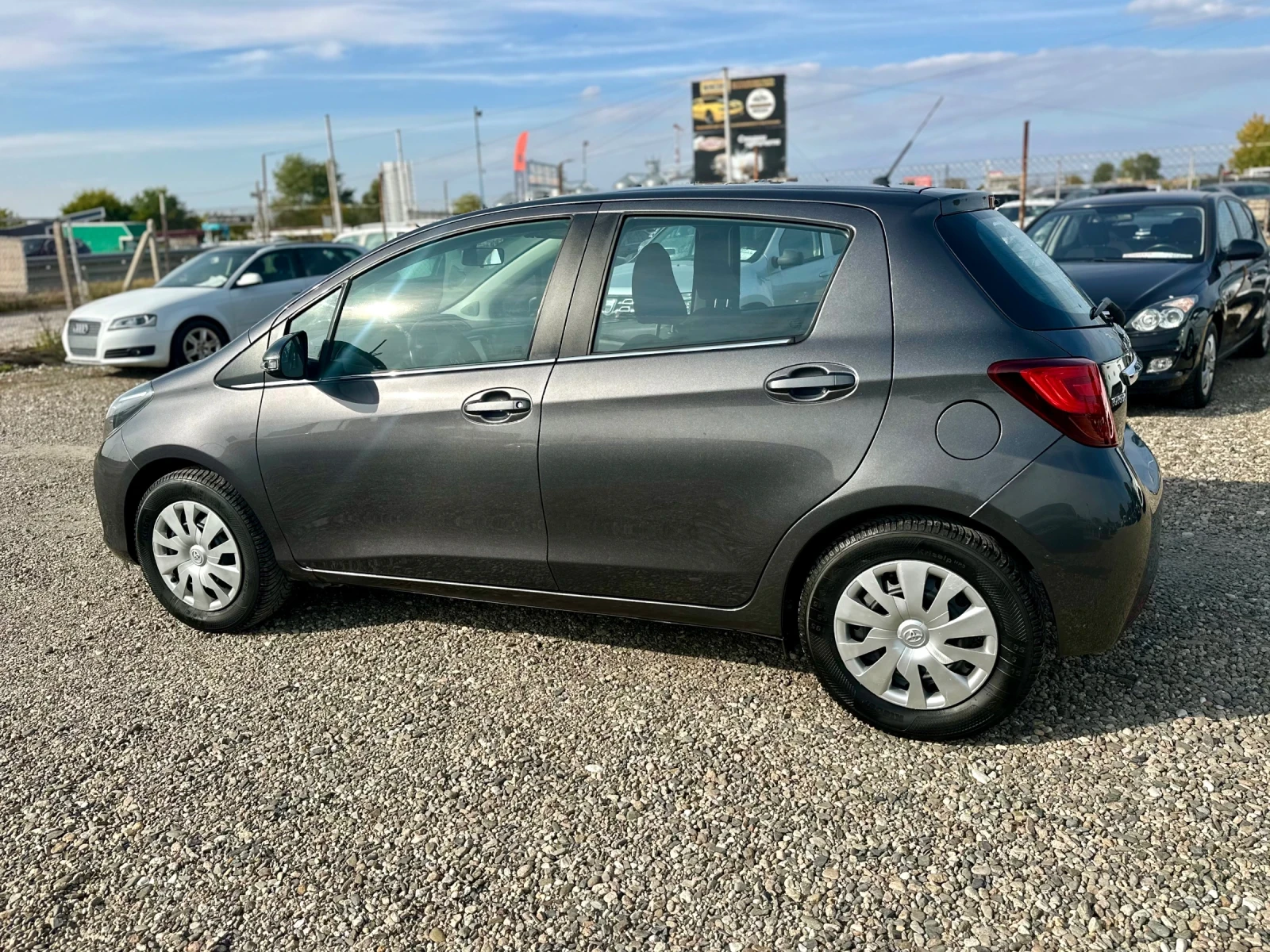 Toyota Yaris 1.33 EURO6B/NAVI/KAMERA | Mobile.bg — изображение 7