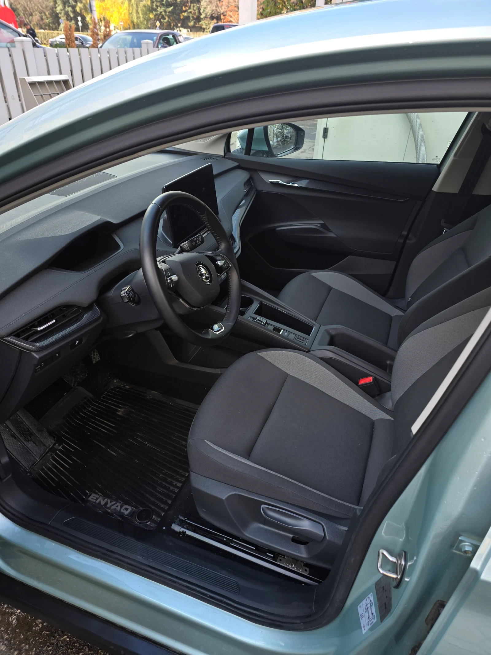 Skoda Enyaq  | Mobile.bg   8