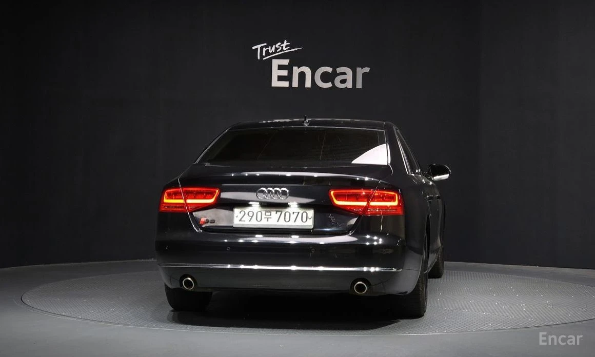 Audi A8  - изображение 4