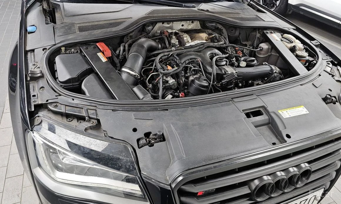 Audi A8  - изображение 6