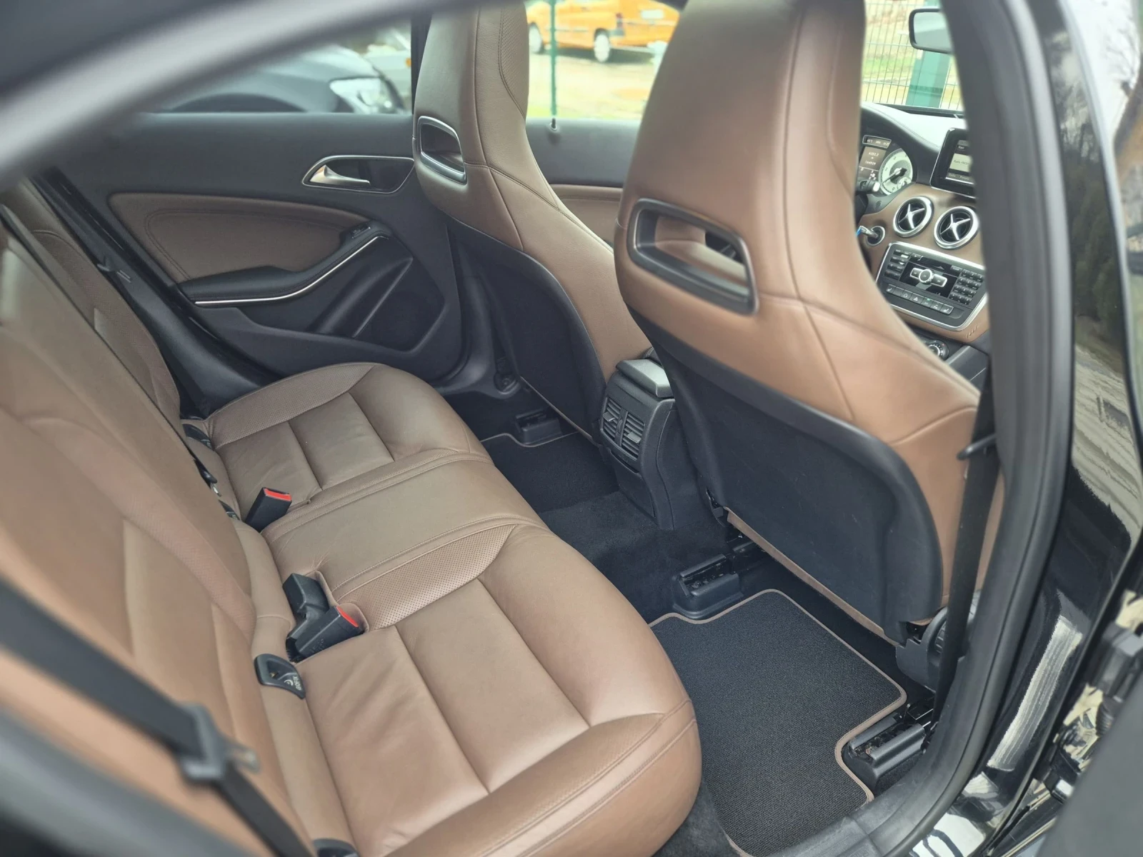 Mercedes-Benz A 200 AMG ����� 165000��. | Mobile.bg � ����������� 15