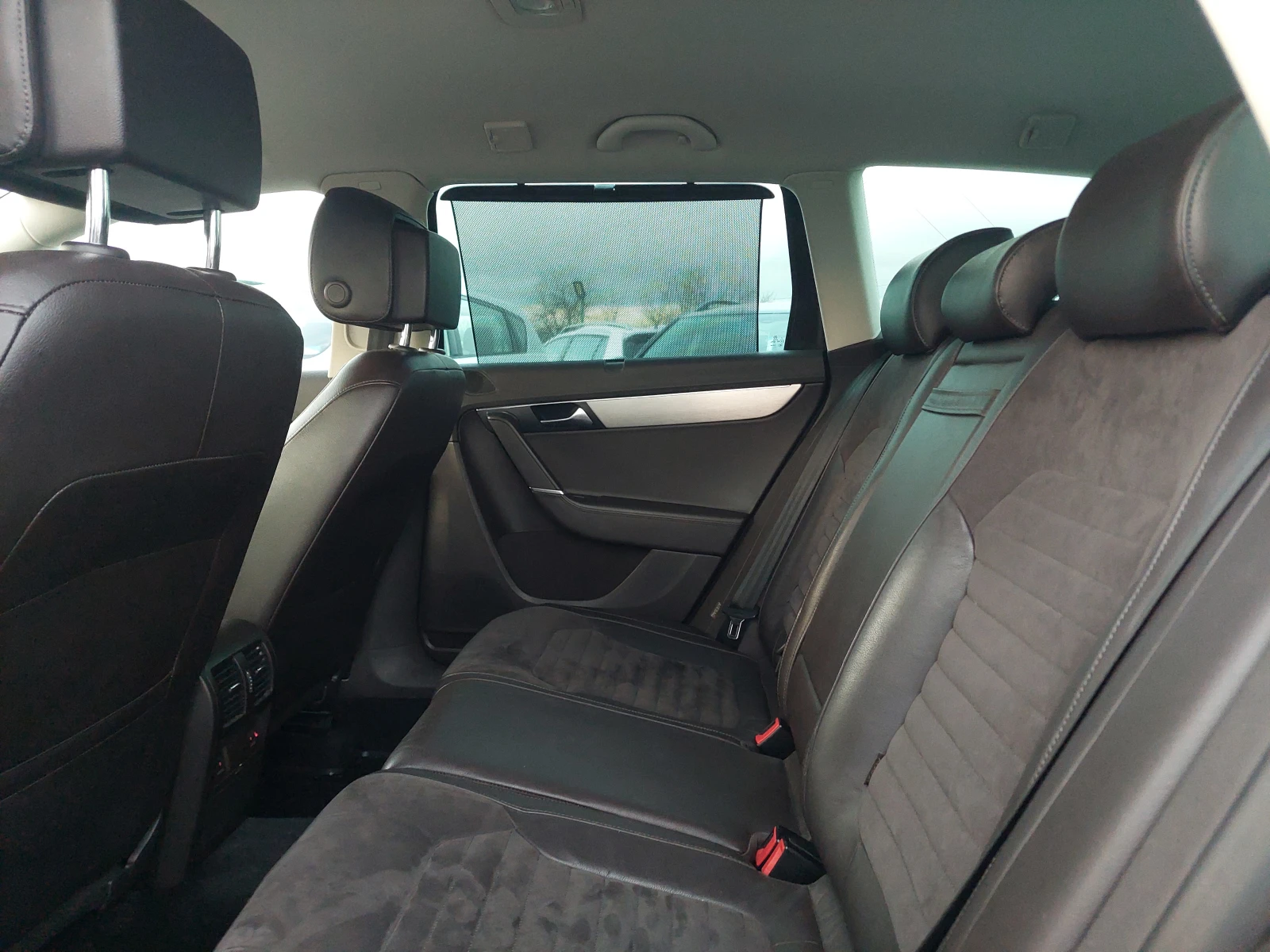 VW Passat 2.0TDI / Highline/ DSG / 170 4x4 - изображение 9