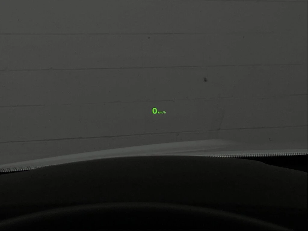 Genesis G70 * Sport 3.3T AWD , снимка 14 - Автомобили и джипове - 53879881