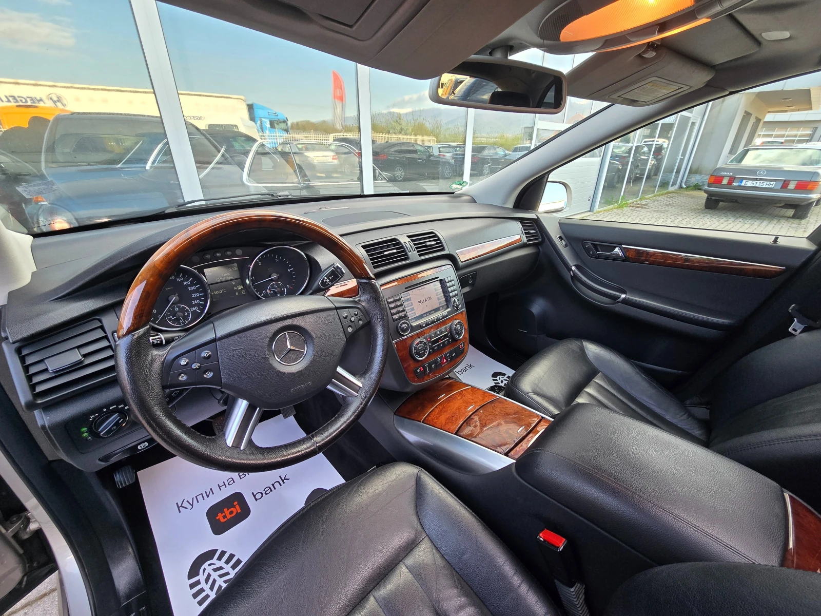 Mercedes-Benz R 320 АMG !! FULL !! , снимка 13 - Автомобили и джипове - 54210835