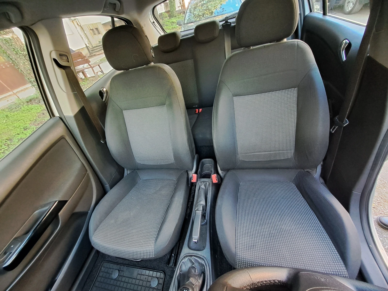 Opel Corsa 1.2, снимка 6 - Автомобили и джипове - 54317840