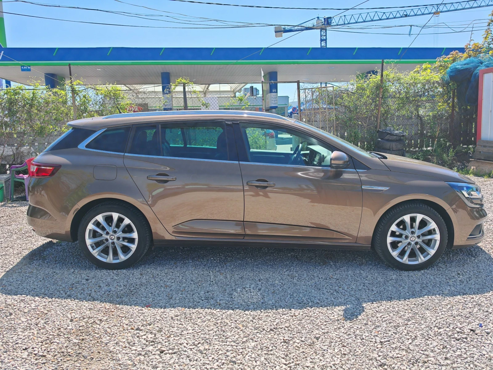Renault Megane 1.5 DCI-110k.ВНОС ОТ ИТАЛИЯ , ПЕРФЕКТНА, снимка 3 - Автомобили и джипове - 54495829