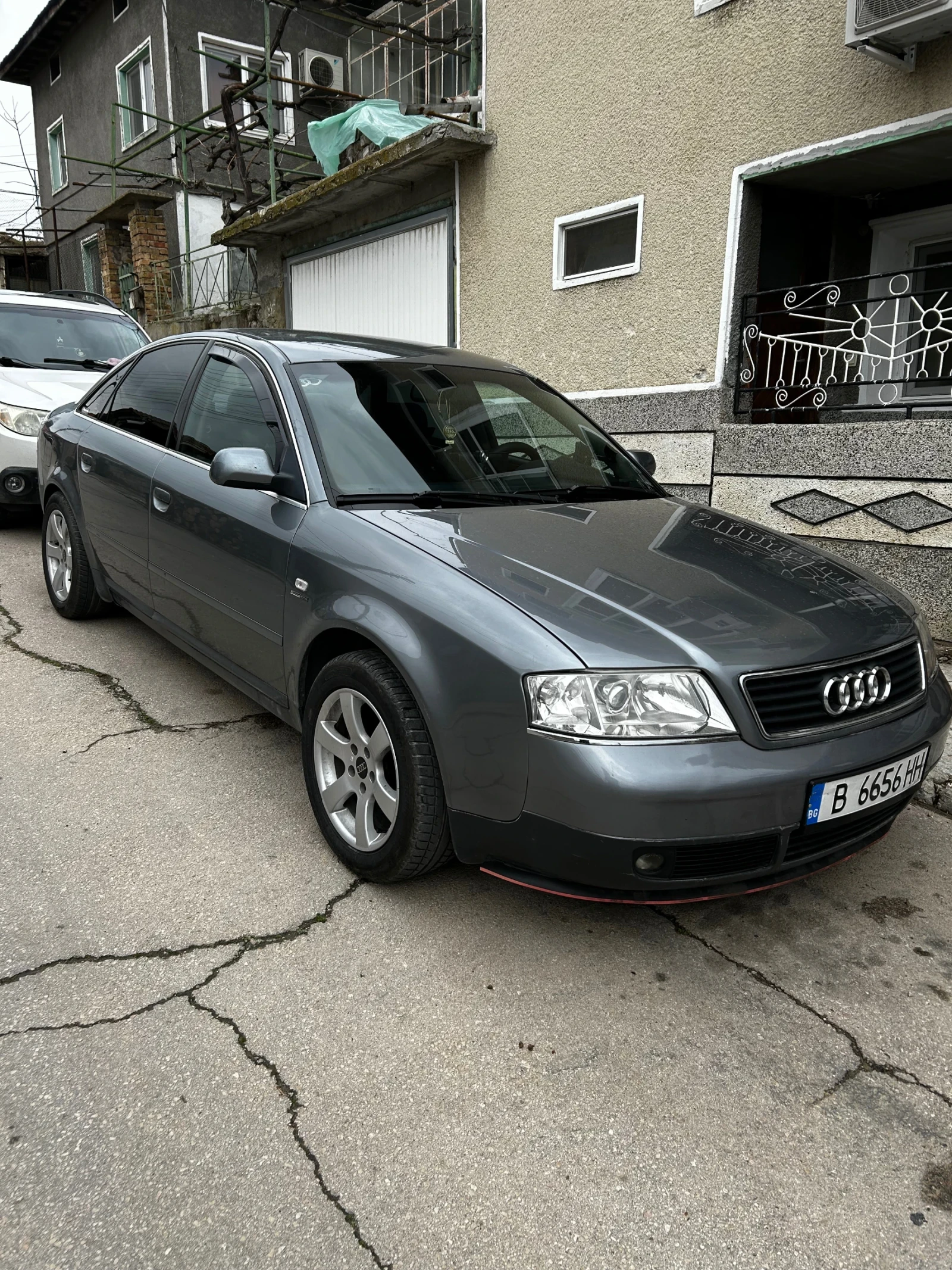 Audi A6 1.9 TDI 110, снимка 2 - Автомобили и джипове - 54892348