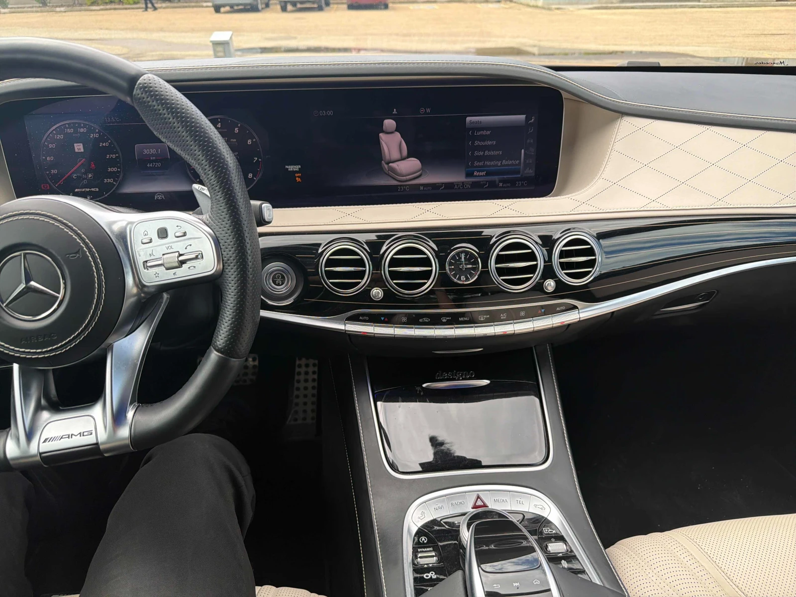 Mercedes-Benz S 63 AMG 4D Burmester/Designo Leather, снимка 8 - Автомобили и джипове - 54970394