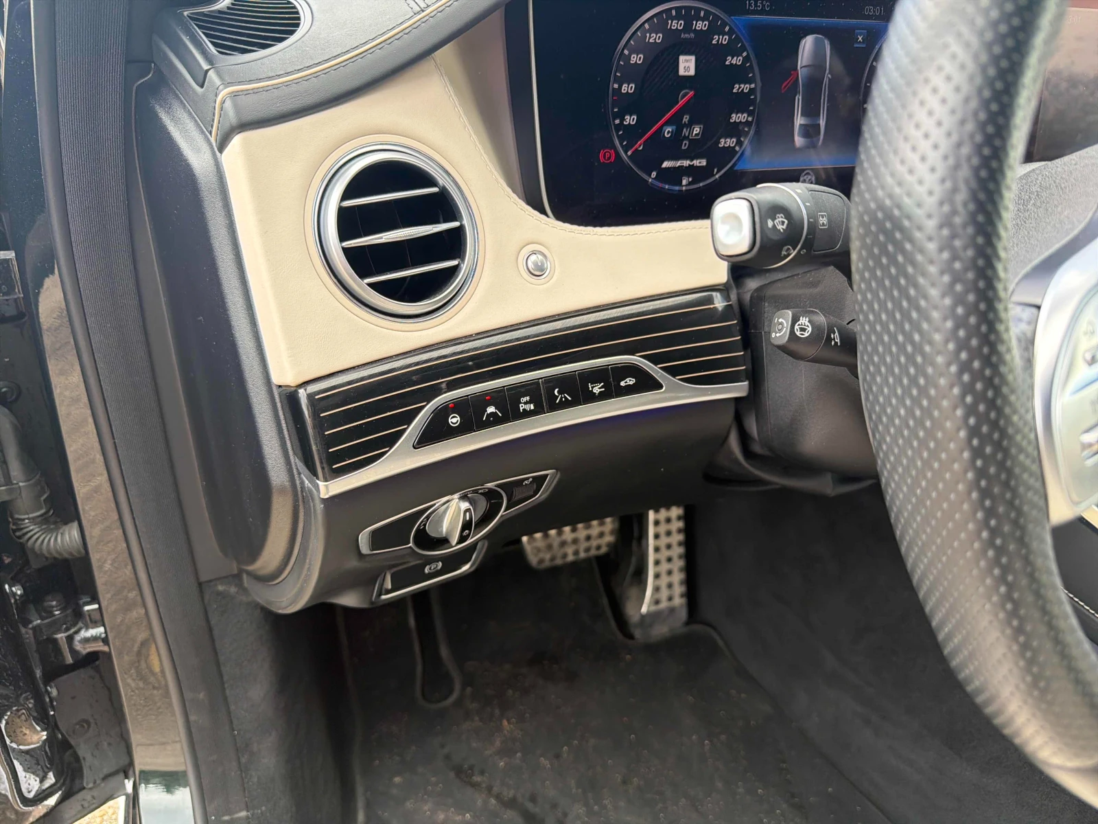 Mercedes-Benz S 63 AMG 4D Burmester/Designo Leather, снимка 11 - Автомобили и джипове - 54970394