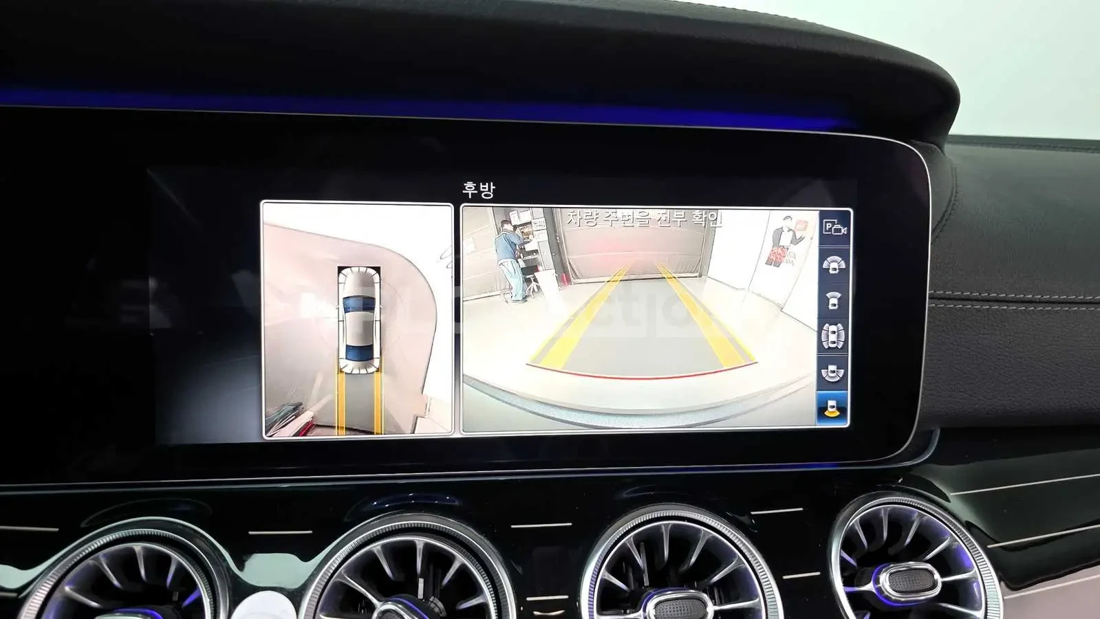 Mercedes-Benz CLS 450 4MATIC AMG LINE /BURMESTER/PANORAMA/360CAM/HEAD UP, снимка 14 - Автомобили и джипове - 55304600