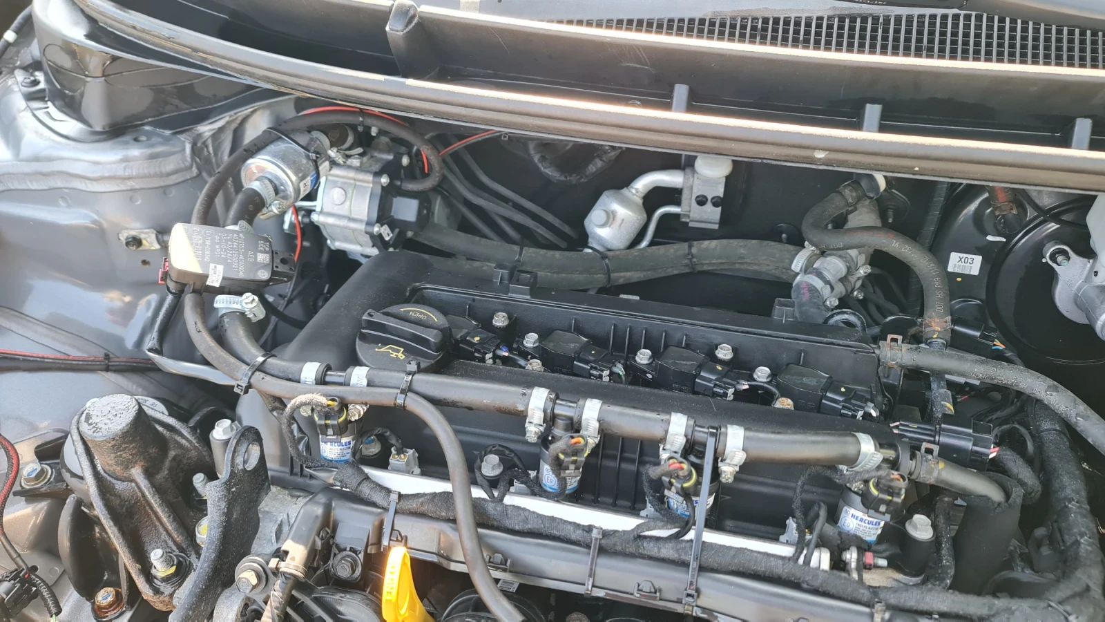 Hyundai I30 1.4DOHC ГАЗ, снимка 10 - Автомобили и джипове - 55622285