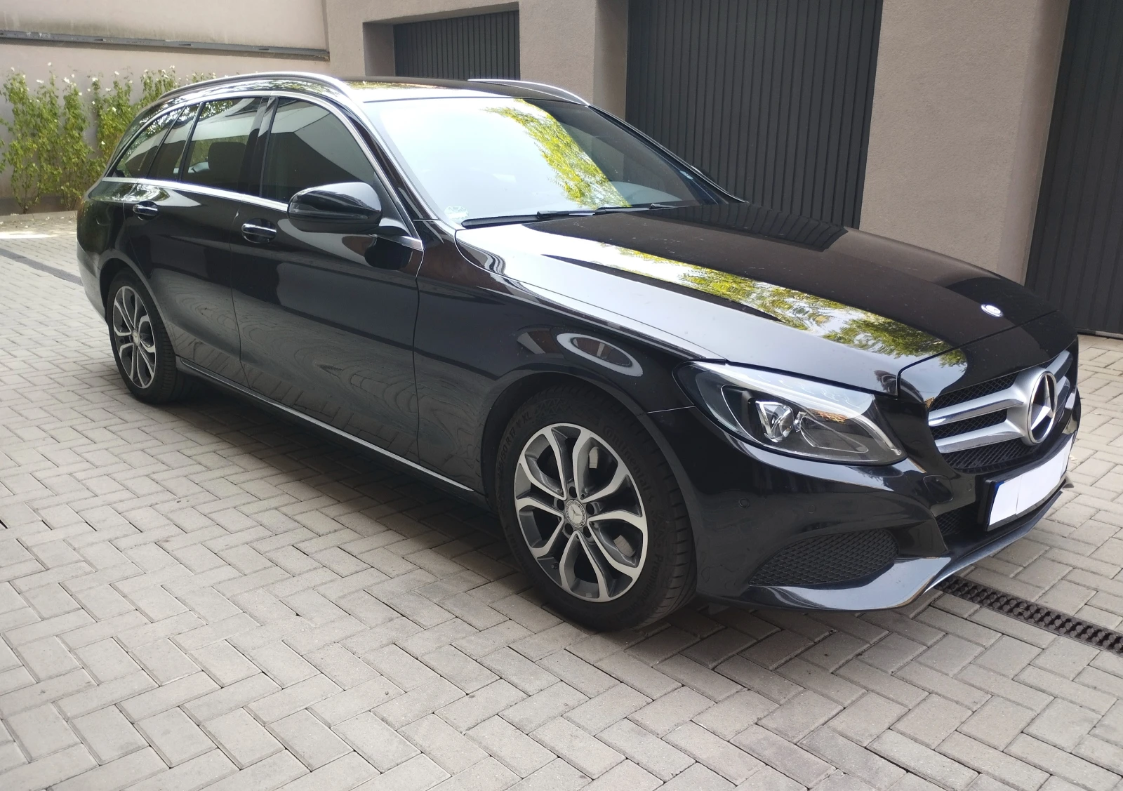 Mercedes-Benz C 300 HYBRID-DIESEL, снимка 3 - Автомобили и джипове - 55642210