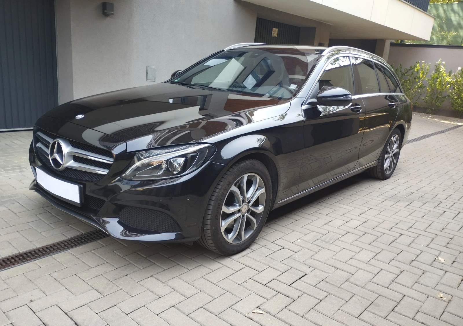 Mercedes-Benz C 300 HYBRID-DIESEL