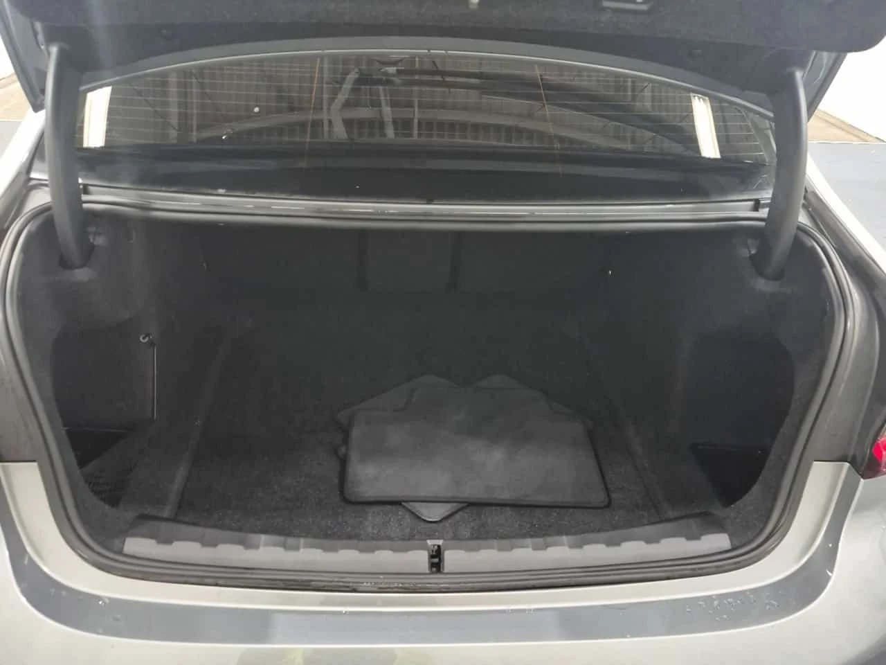 BMW 330 * 330I XDRIVE * CARFAX * , снимка 14 - Автомобили и джипове - 56226431