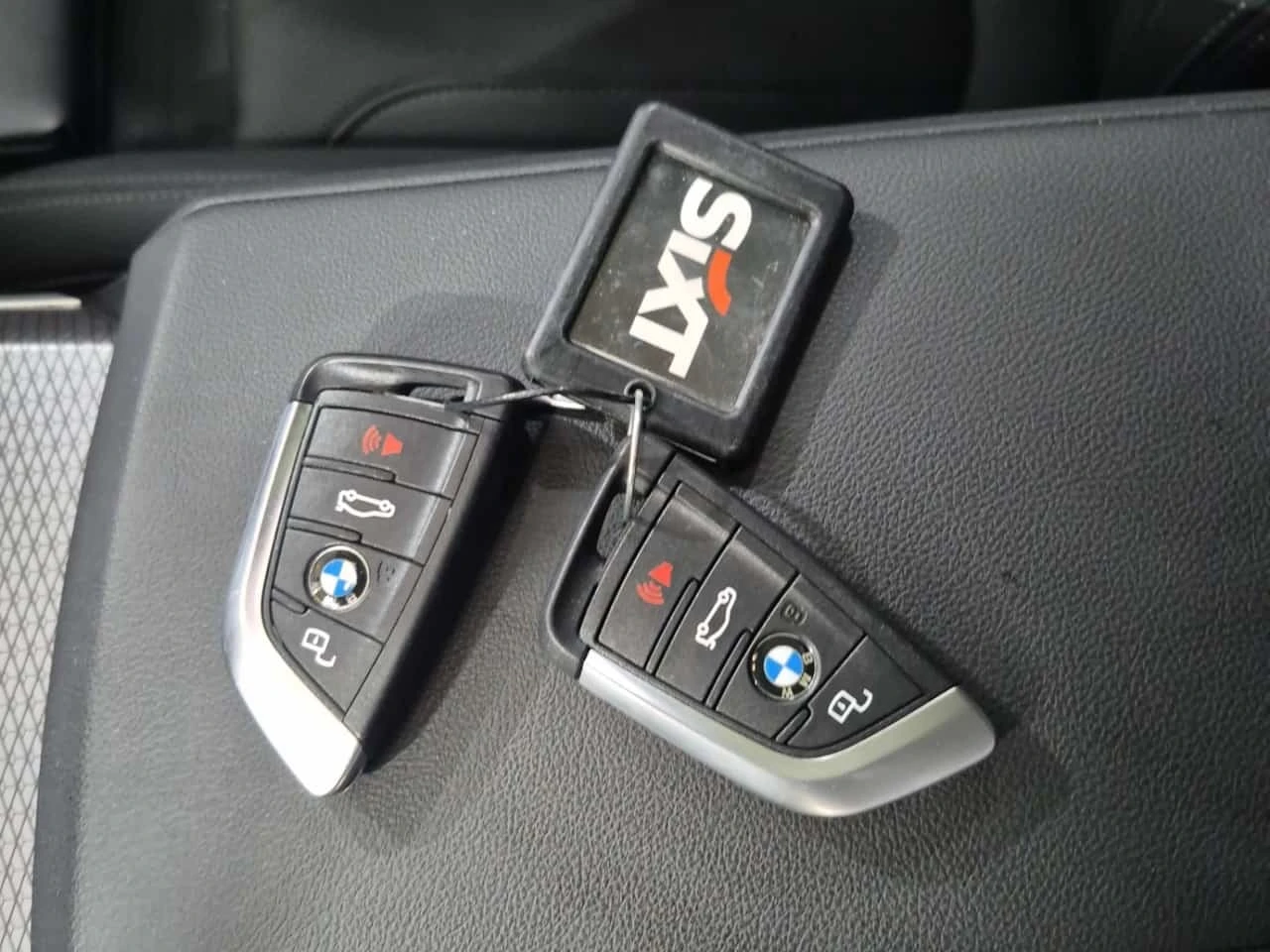BMW 330 * 330I XDRIVE * CARFAX * , снимка 8 - Автомобили и джипове - 56226431