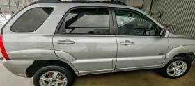 Kia Sportage Газов Инжекцион_8л/100км_Верига_Първи собственик !, снимка 3