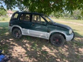 Suzuki Grand vitara 2.0 газ гърция без точка ръжда. Клима, снимка 3
