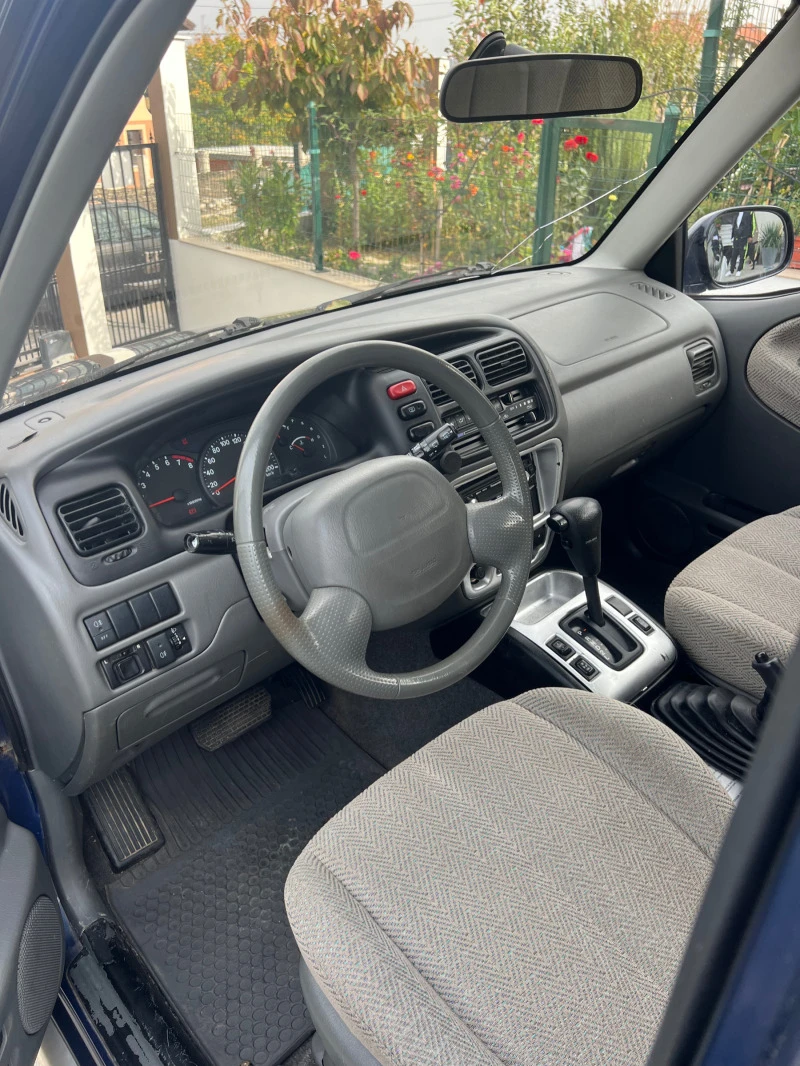 Suzuki Grand vitara, снимка 7 - Автомобили и джипове - 41539903