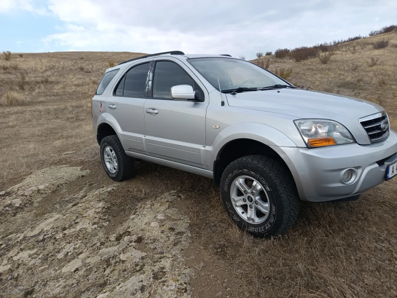 Kia Sorento 3.3, снимка 3 - Автомобили и джипове - 52588214