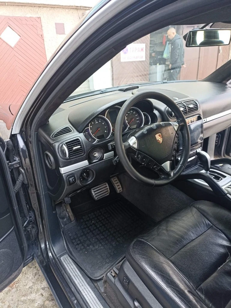 Porsche Cayenne 4.5 S - изображение 10