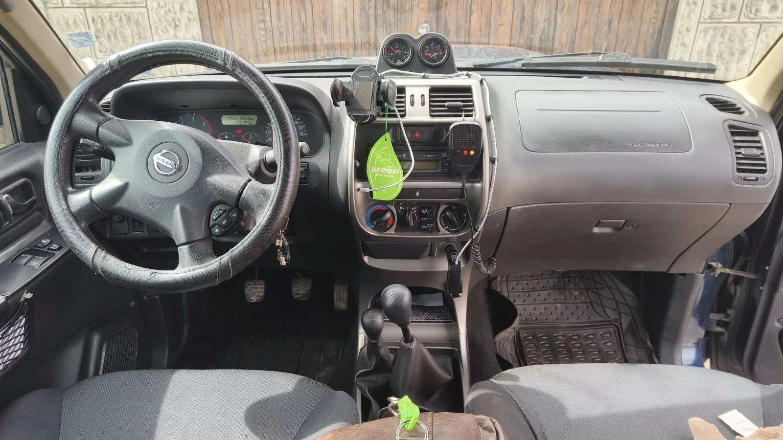 Nissan Terrano 3.0TD - изображение 7