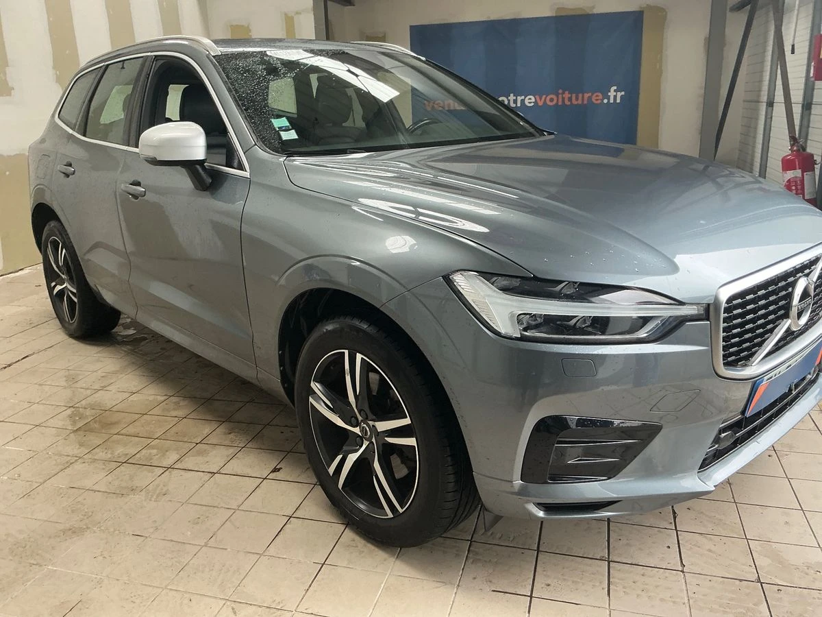 Volvo XC60 2.0* D5* R-Design* AWD - изображение 3