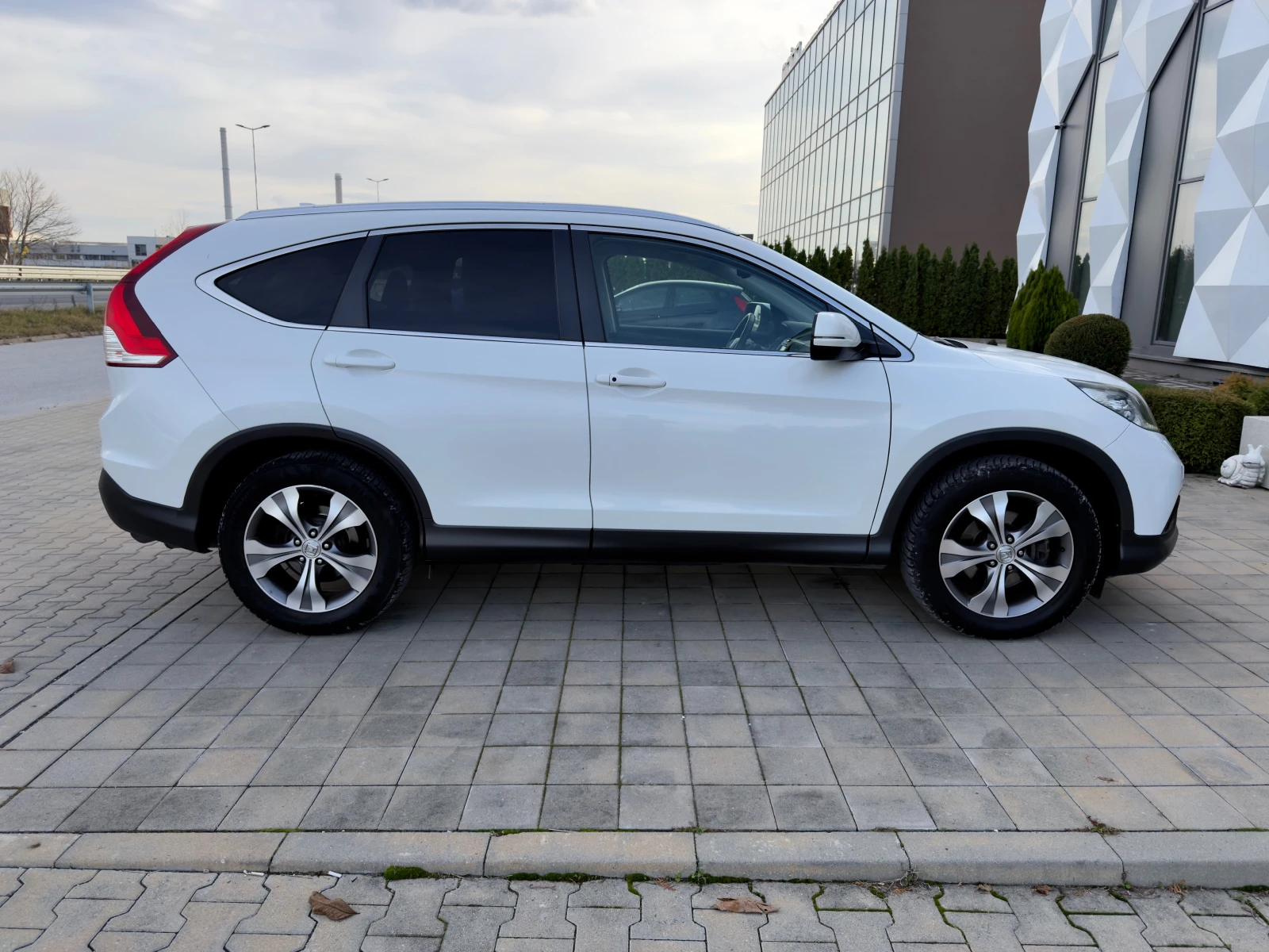 Honda Cr-v EXECUTIVE2.2CDTI-ПАНОРАМА-ПОДГРЕВ-КАМЕРА-ДИСТРОНИК - изображение 4