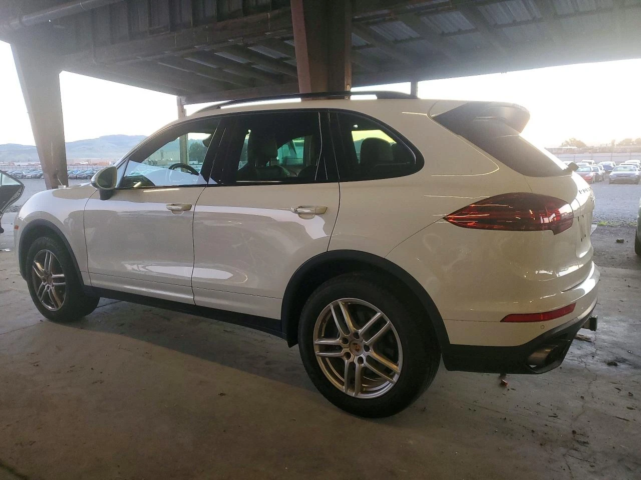 Porsche Cayenne 3.6l, снимка 2 - Автомобили и джипове - 54092963