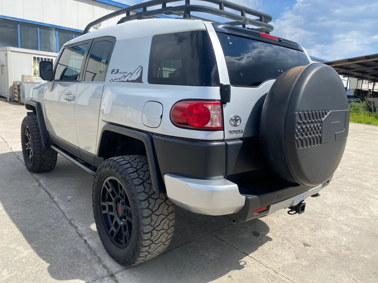 Toyota Fj cruiser 4000 V6, снимка 5 - Автомобили и джипове - 54152139