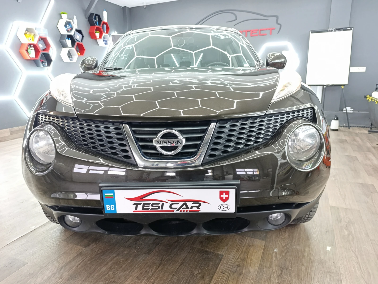 Nissan Juke 1.6 T 4x4 Xtronic, снимка 2 - Автомобили и джипове - 54153338