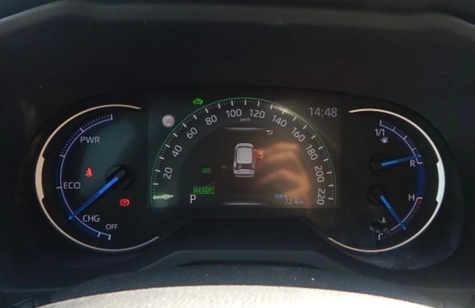Toyota Rav4, снимка 8 - Автомобили и джипове - 54425710