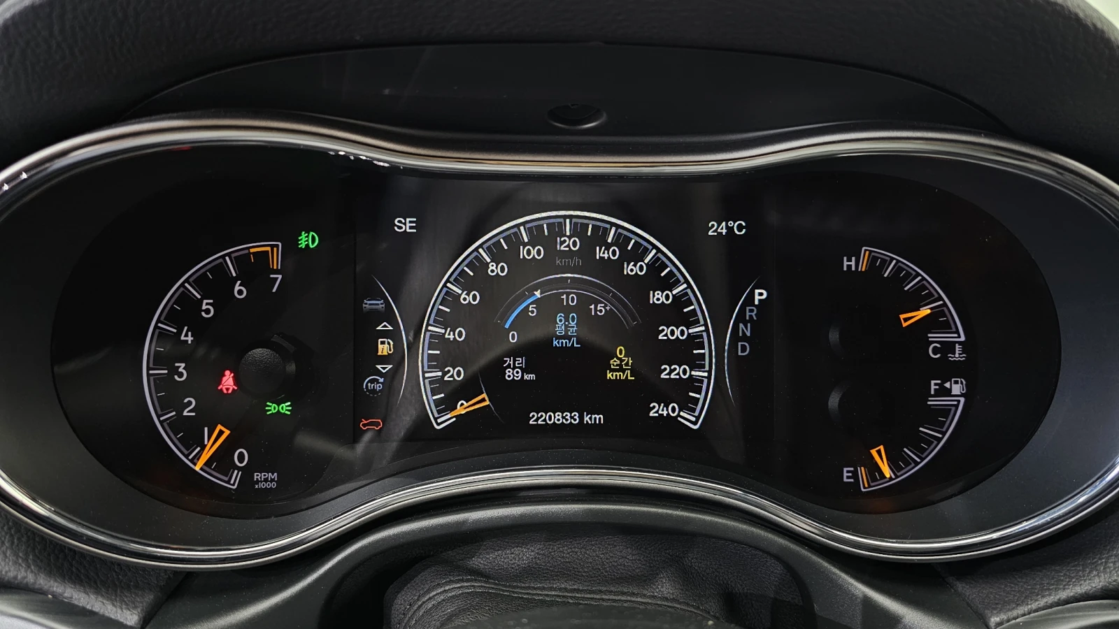 Jeep Grand cherokee LIMITED 3.6L/ОБДУХВАНЕ/ПОДГРЕВИ/ПАНО, снимка 8 - Автомобили и джипове - 54837109