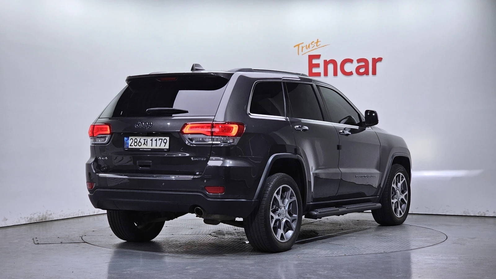 Jeep Grand cherokee LIMITED 3.6L/ОБДУХВАНЕ/ПОДГРЕВИ/ПАНО, снимка 3 - Автомобили и джипове - 54837109