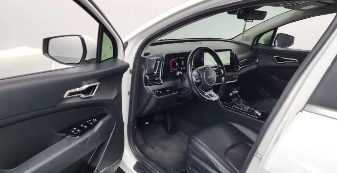 Kia Sportage * АВТО КРЕДИТ* ЦЕНА ДО БГ * Сервизна история * , снимка 9 - Автомобили и джипове - 55301111