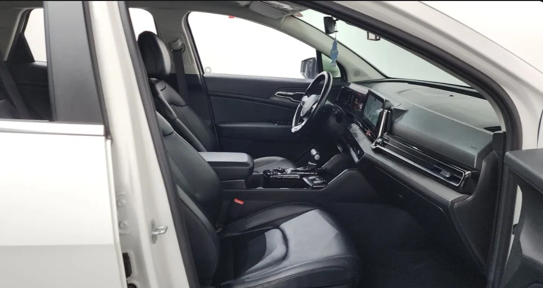 Kia Sportage * АВТО КРЕДИТ* ЦЕНА ДО БГ * Сервизна история * , снимка 10 - Автомобили и джипове - 55301111