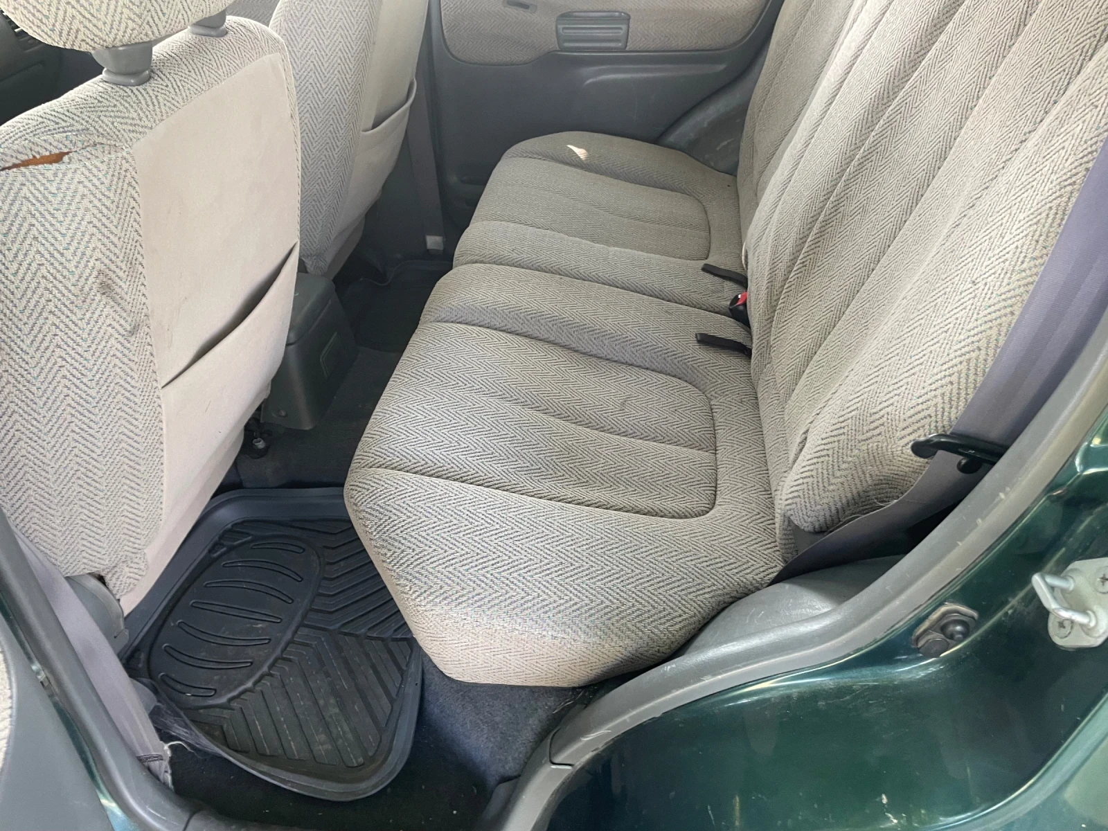 Suzuki Grand vitara 2.0 газ гърция без точка ръжда. Клима, снимка 10 - Автомобили и джипове - 55566044